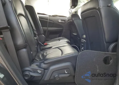 2016 Dodge Journey Crossroad from USA, damaged, VIN 3C4PDDGG8GT142719